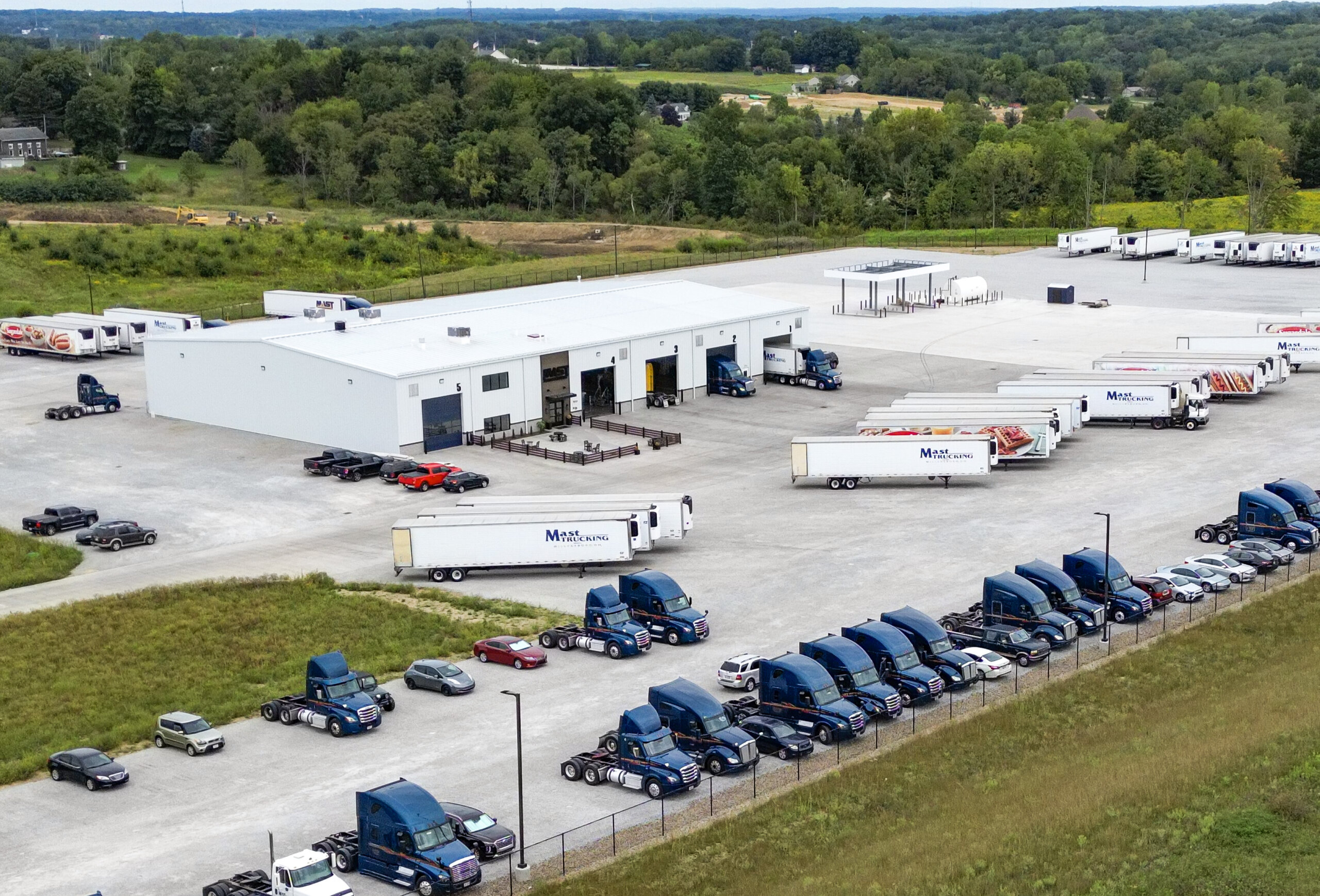 Mast Trucking - Chief Buildings – chiefbuildings.com